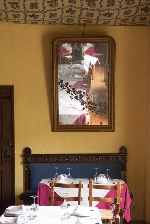 Casa Rural Restaurante Casino Munilla Exteriör bild